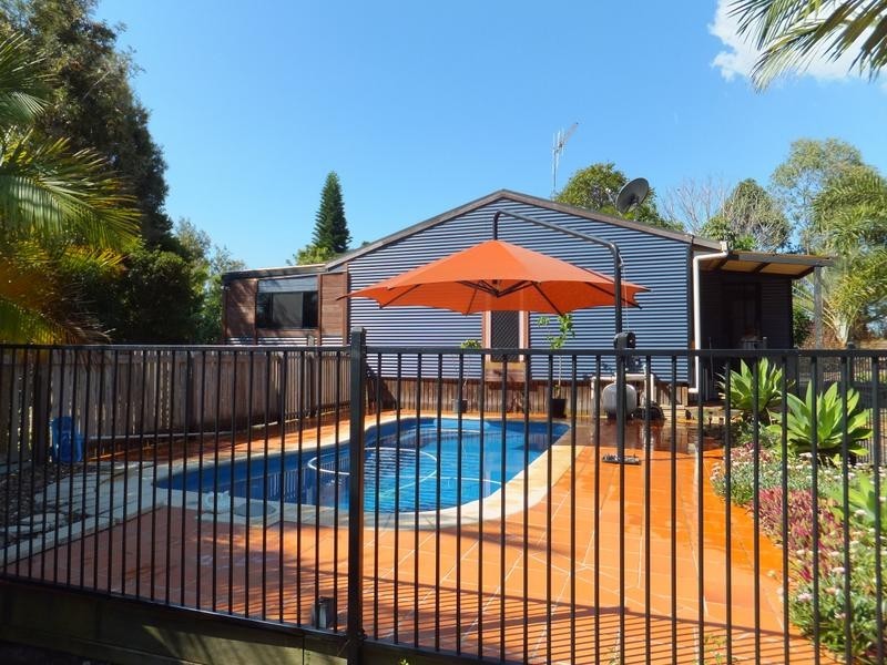 106 GELSOMINOS ROAD, South Isis QLD 4660