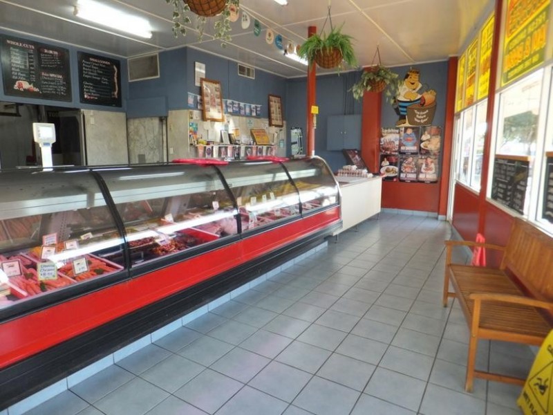 112 CHURCHILL STREET, Childers QLD 4660