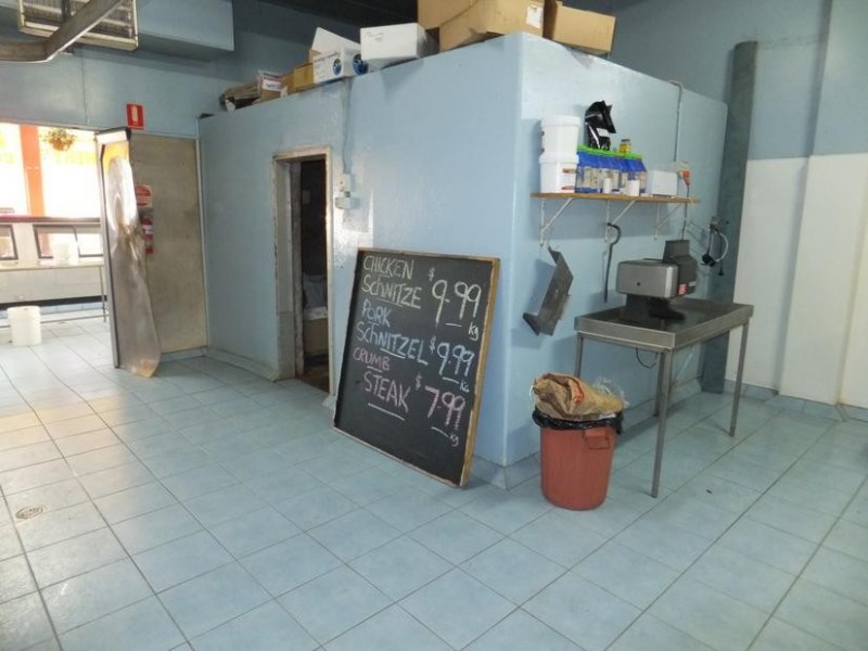 112 CHURCHILL STREET, Childers QLD 4660