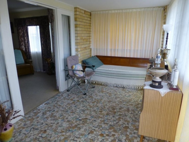 64 ALICE STREET, Biggenden QLD 4621