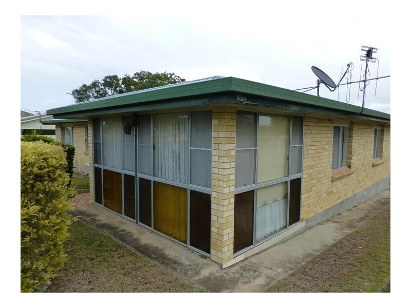 64 ALICE STREET, Biggenden QLD 4621