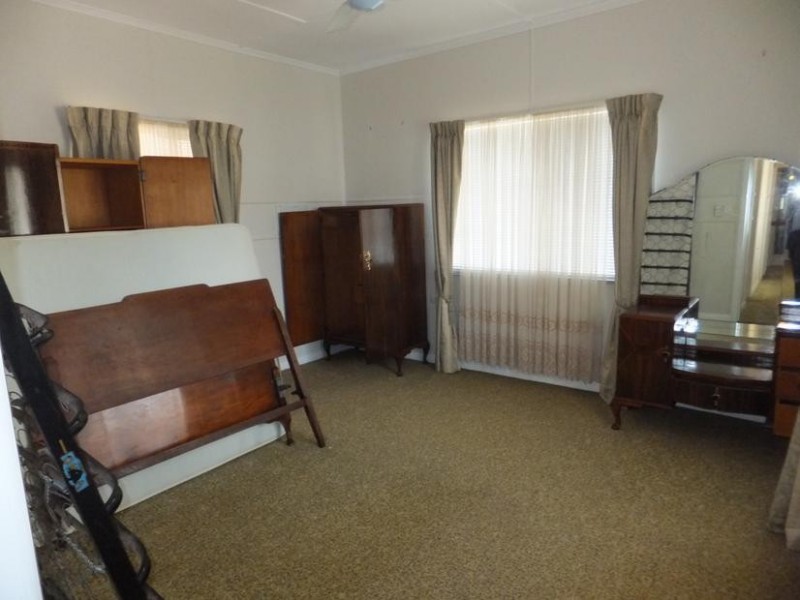 182 CHURCHILL STREET, Childers QLD 4660
