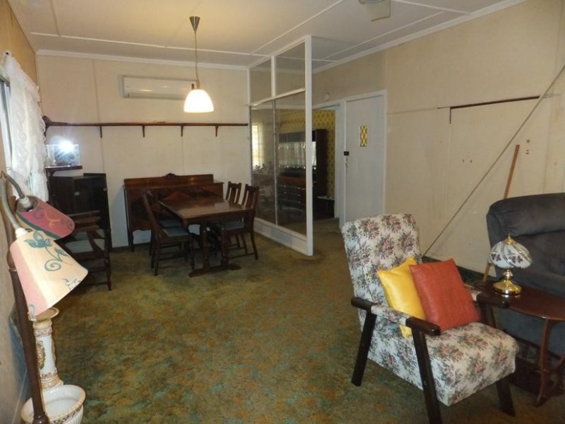 182 CHURCHILL STREET, Childers QLD 4660