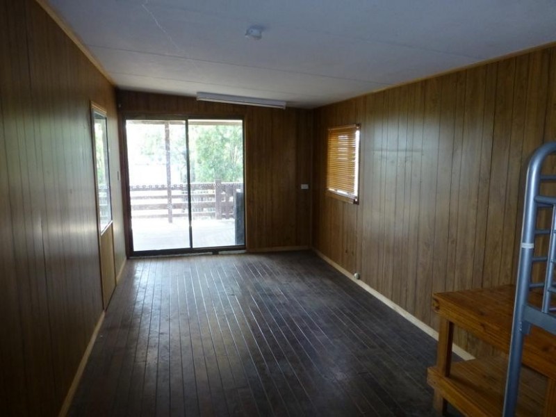 127 HAYLOCKS ROAD, Pine Creek QLD 4670