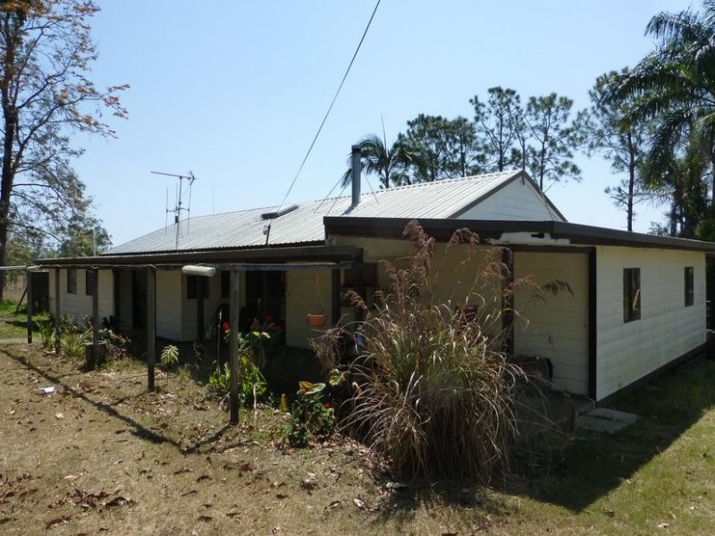 127 HAYLOCKS ROAD, Pine Creek QLD 4670
