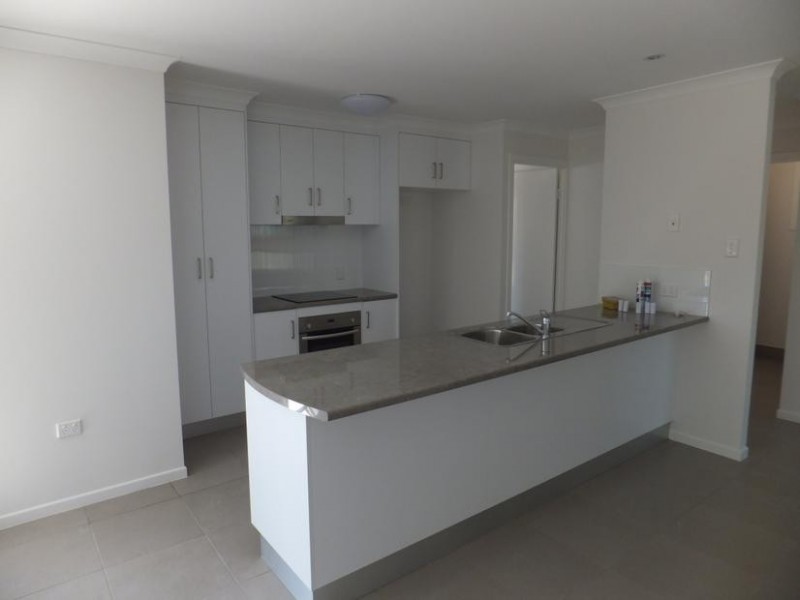 6 STRINGYBARK COURT, Apple Tree Creek QLD 4660