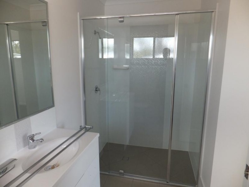 6 STRINGYBARK COURT, Apple Tree Creek QLD 4660