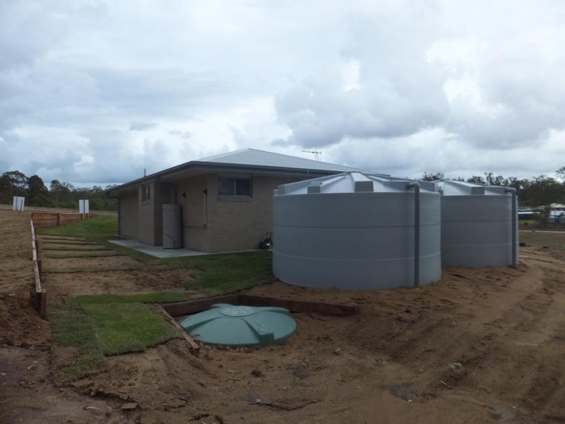 6 STRINGYBARK COURT, Apple Tree Creek QLD 4660