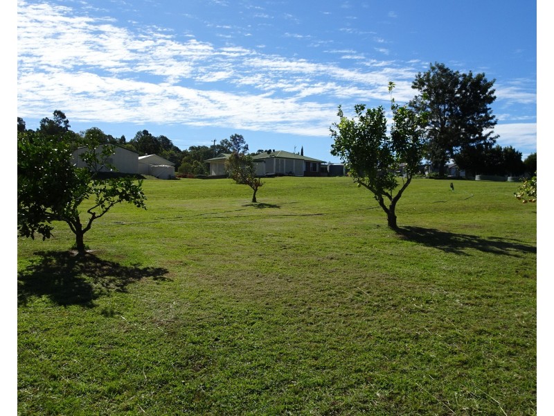21 LAKE VIEW DRIVE, Apple Tree Creek QLD 4660