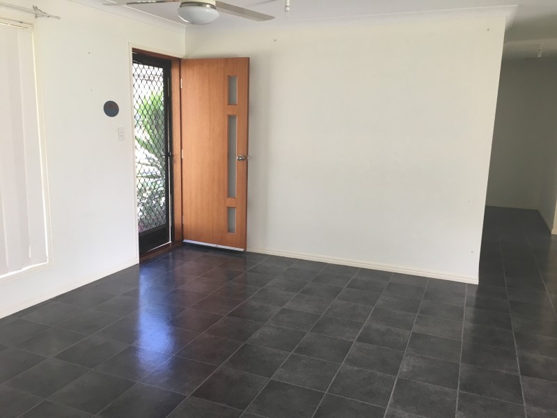 8 WALLACE STREET, Apple Tree Creek QLD 4660