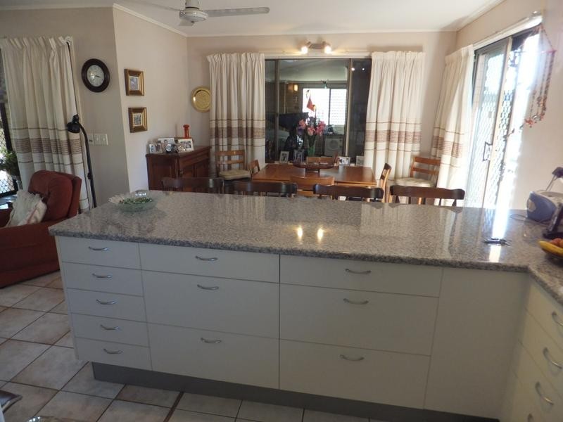 15 CEVN STREET, Childers QLD 4660