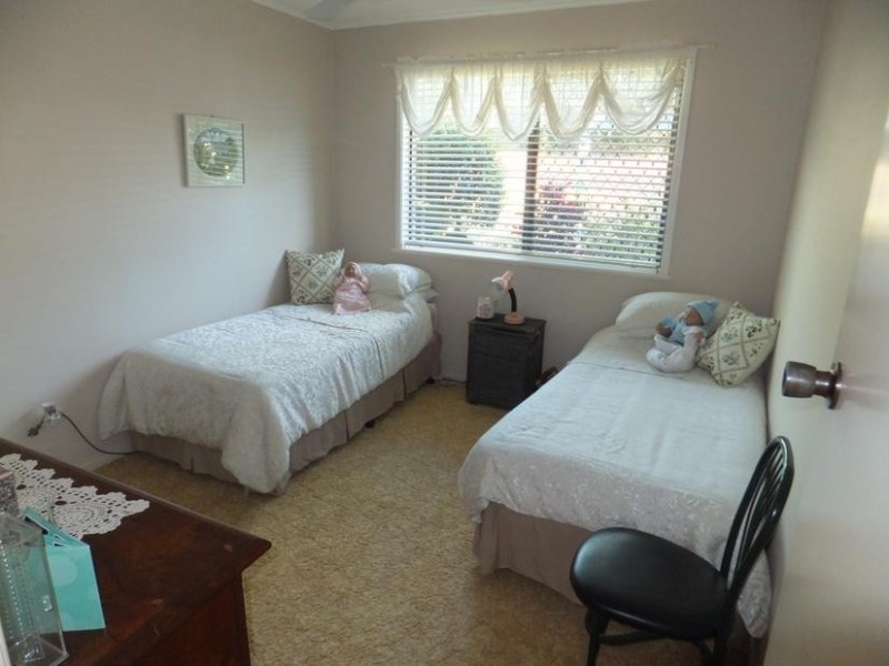15 CEVN STREET, Childers QLD 4660