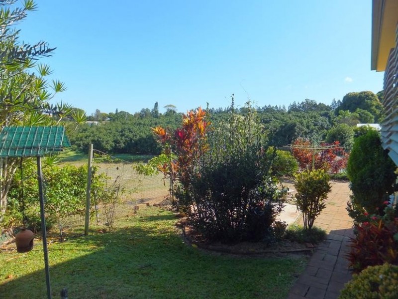 15 CEVN STREET, Childers QLD 4660