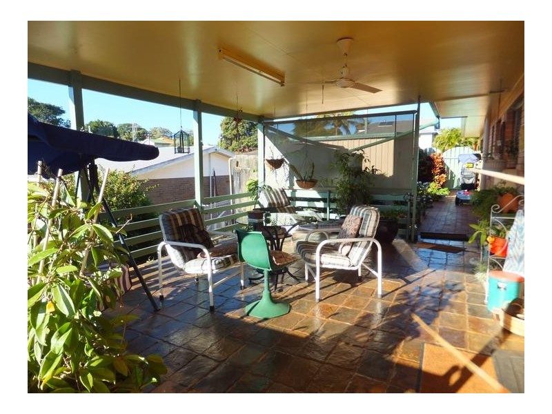 15 CEVN STREET, Childers QLD 4660