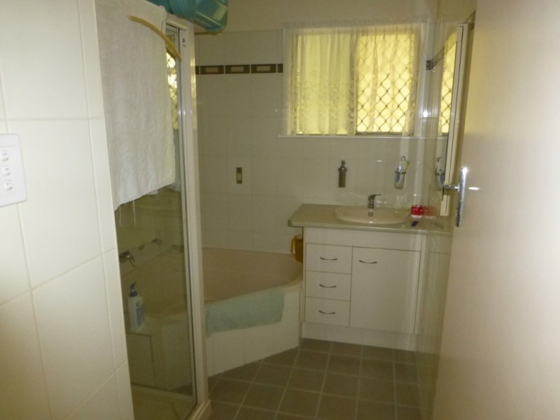 25 TARDENT STREET, Biggenden QLD 4621