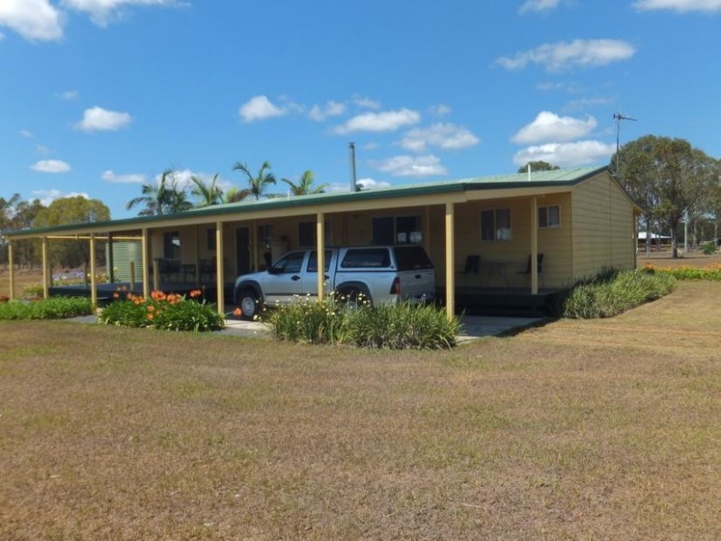 63 RIVER ROAD, Buxton QLD 4660
