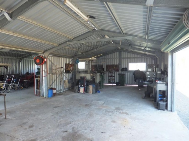 63 RIVER ROAD, Buxton QLD 4660