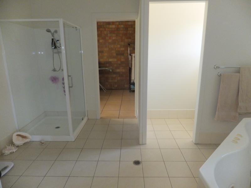 26 CHRIS LYN AVENUE, North Gregory QLD 4660