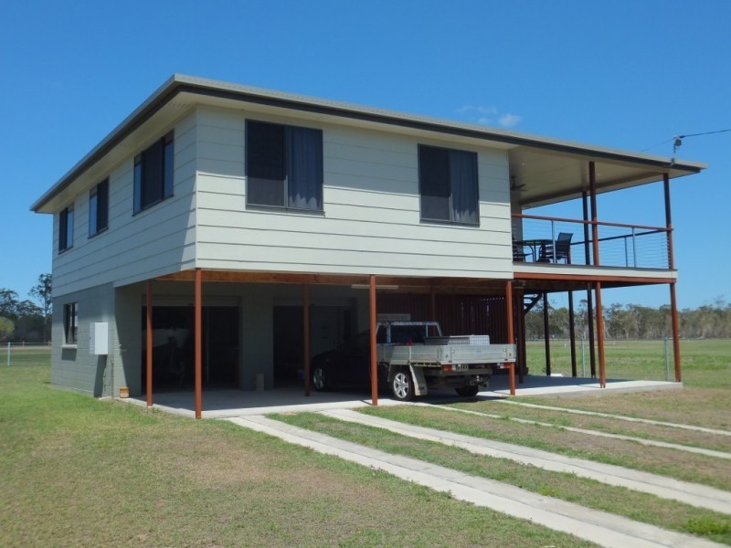 27 WATKINS STREET, Buxton QLD 4660