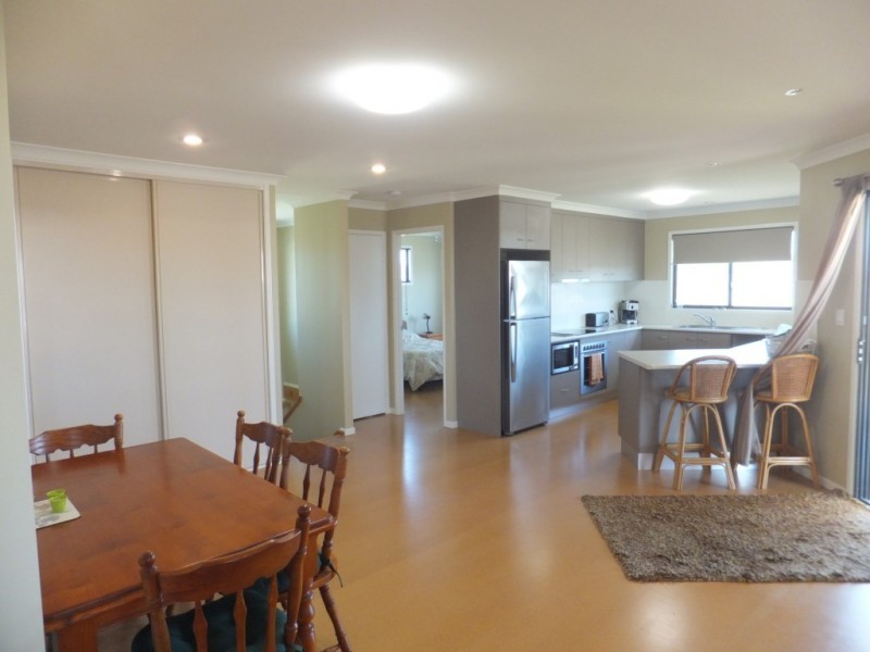 27 WATKINS STREET, Buxton QLD 4660