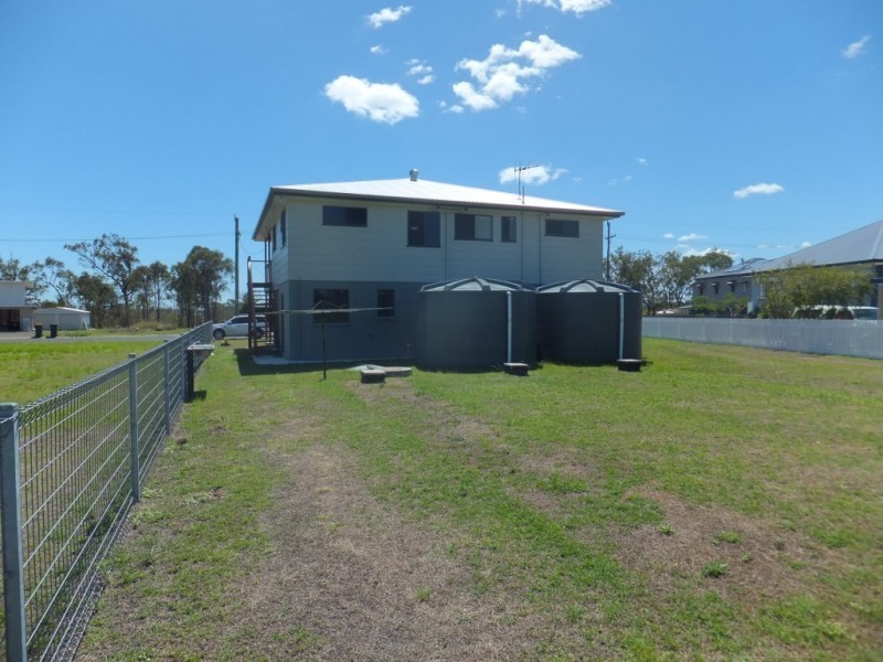 27 WATKINS STREET, Buxton QLD 4660