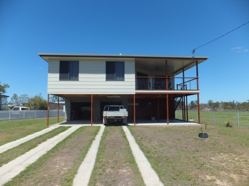 27 WATKINS STREET, Buxton QLD 4660