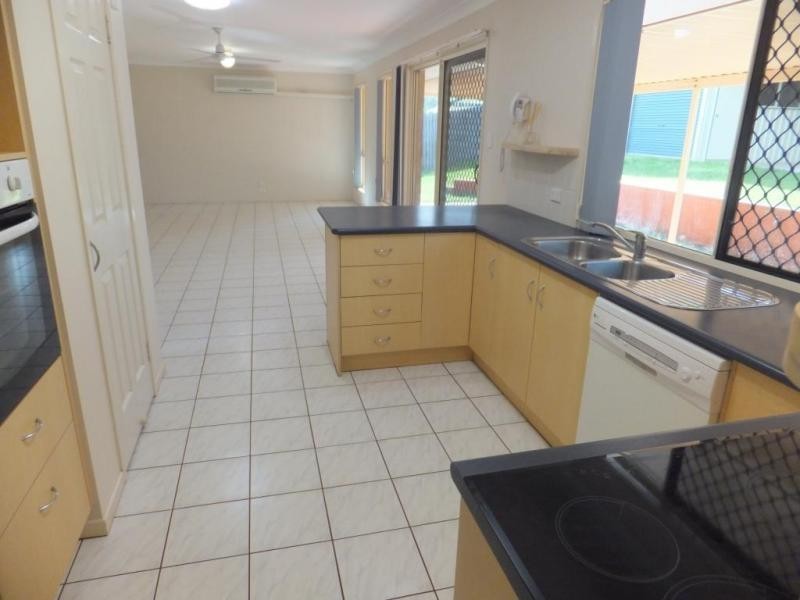 63 THOMPSON ROAD, Childers QLD 4660