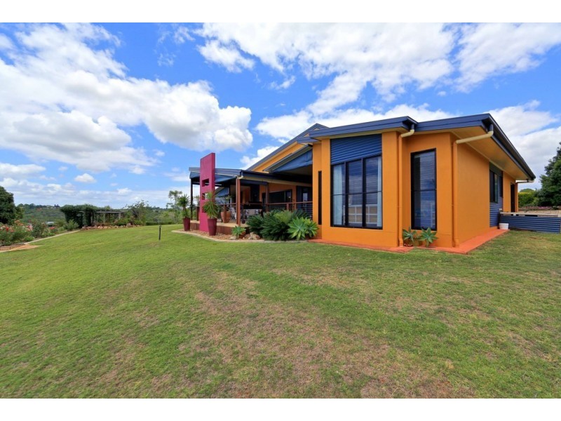 38 HUXLEY ROAD, North Isis QLD 4660