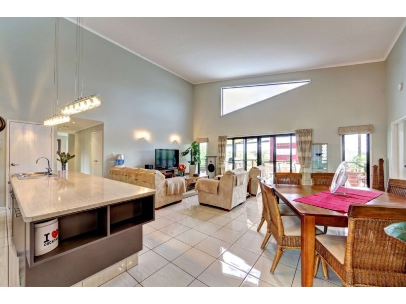 38 HUXLEY ROAD, North Isis QLD 4660