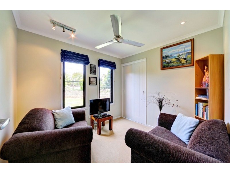 38 HUXLEY ROAD, North Isis QLD 4660