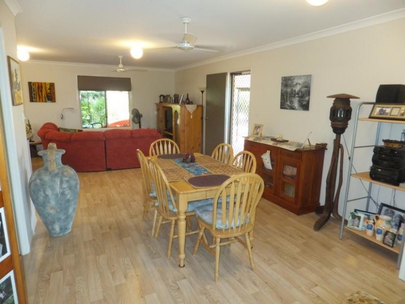 3 RED GULLY PLACE, Childers QLD 4660