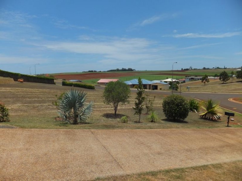 3 RED GULLY PLACE, Childers QLD 4660