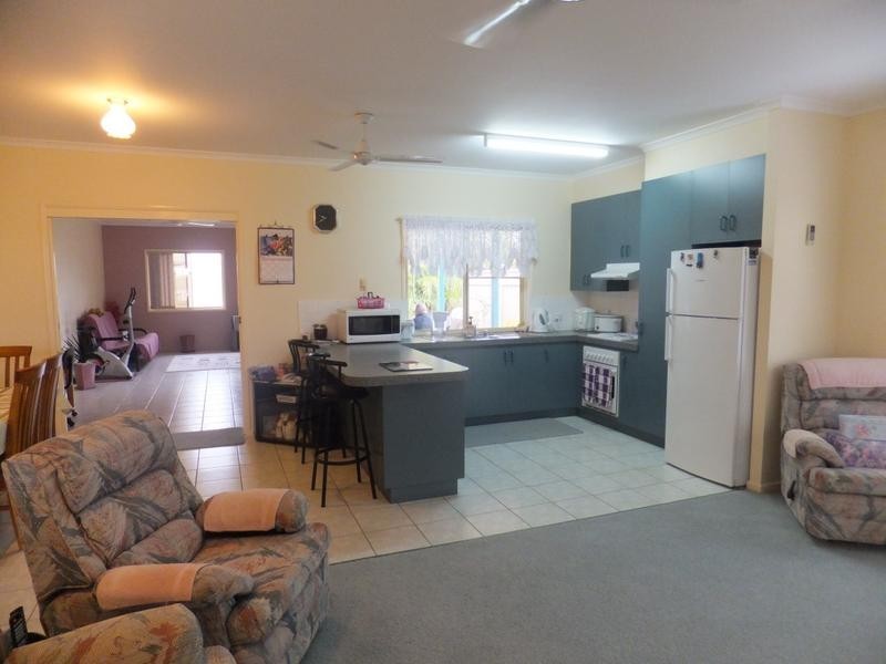 33 GREGORY STREET, Buxton QLD 4660