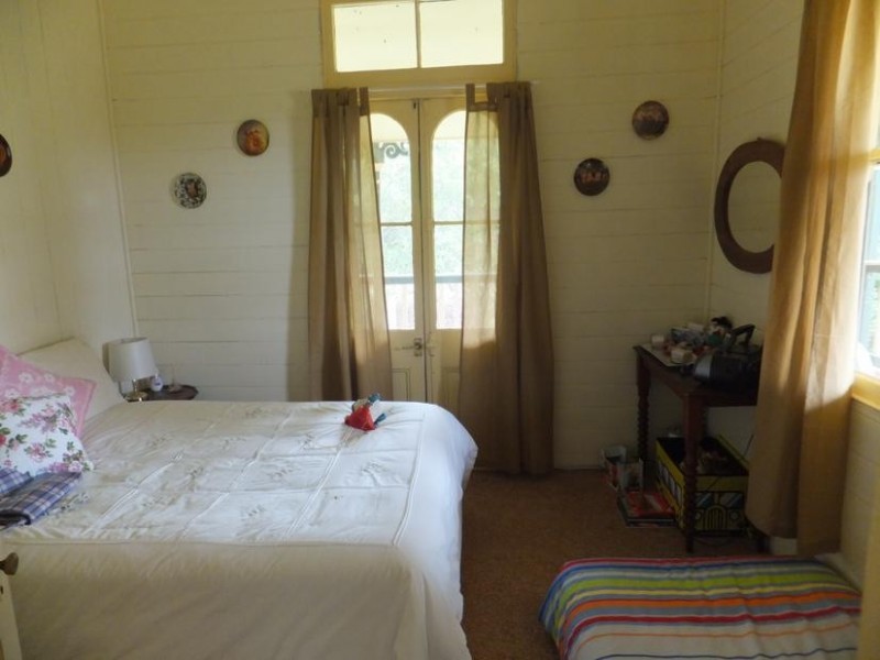 37 SOUTH ISIS ROAD, South Isis QLD 4660