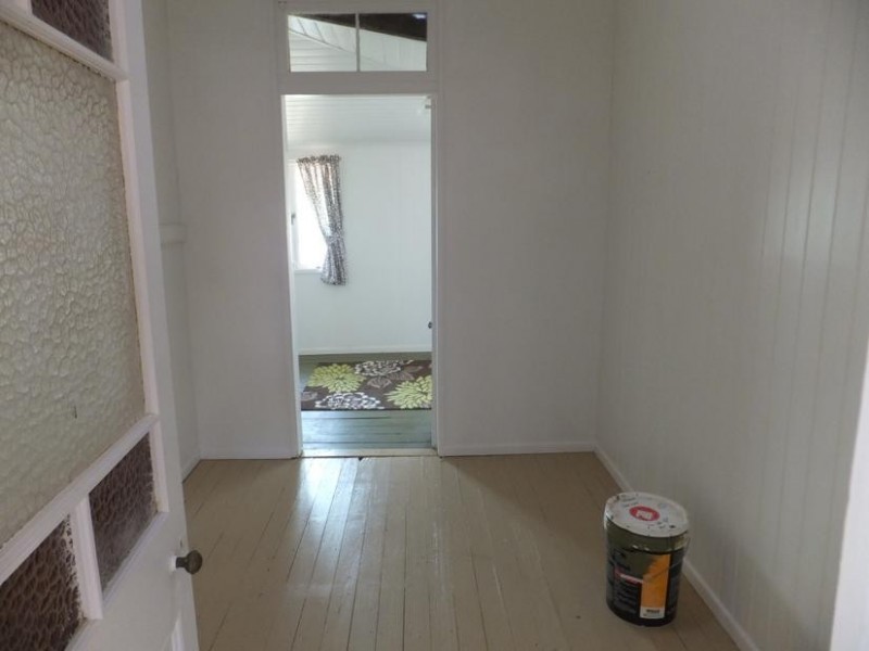 4 NOAKES STREET, Childers QLD 4660