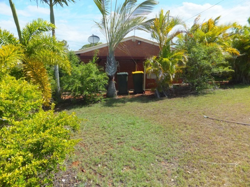 125 RAINBOWS ROAD, South Isis QLD 4660