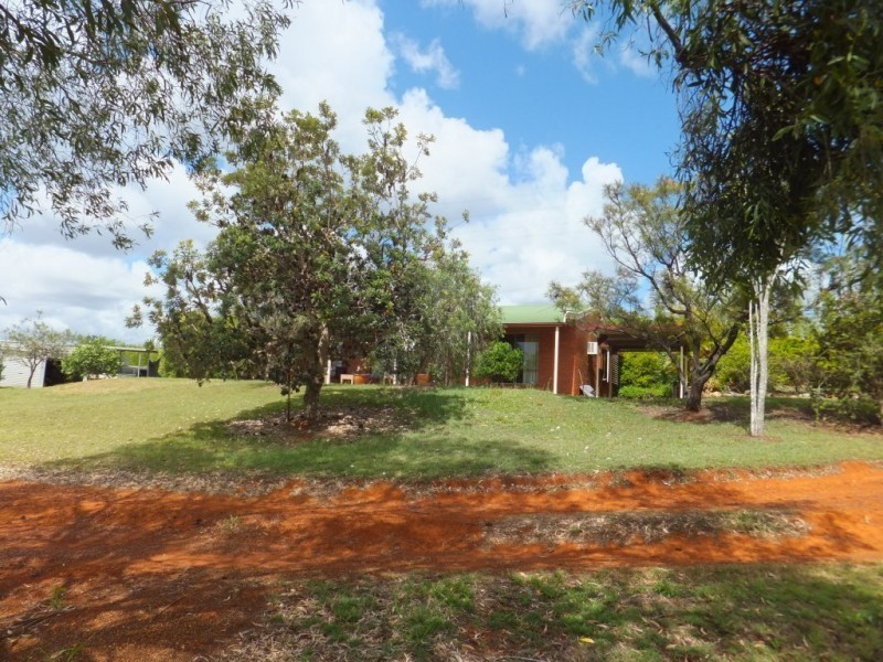 125 RAINBOWS ROAD, South Isis QLD 4660