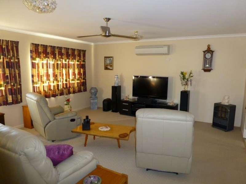 2 BOW STREET, Degilbo QLD 4621