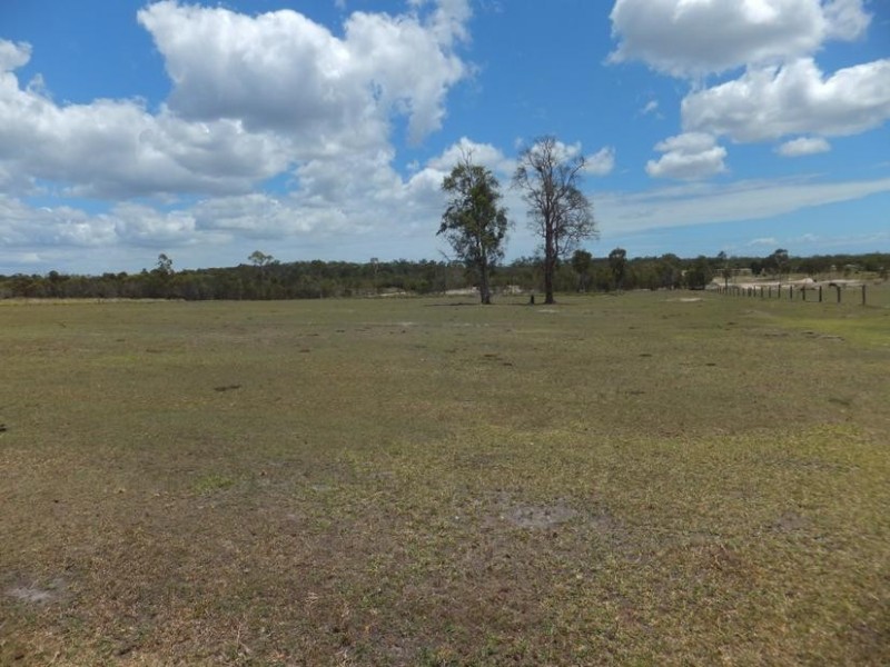 225 WOODGATE ROAD, Woodgate QLD 4660