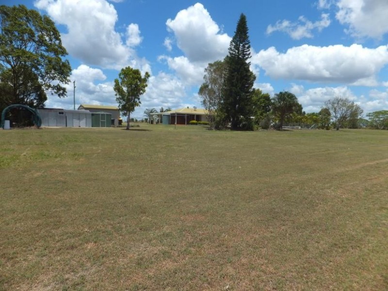 225 WOODGATE ROAD, Woodgate QLD 4660