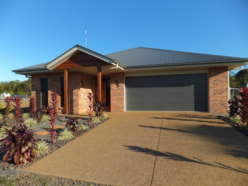 125 PARK AVENUE, North Isis QLD 4660