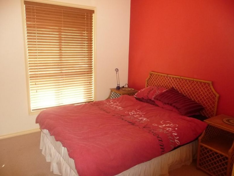 33 STANTONS ROAD, North Isis QLD 4660