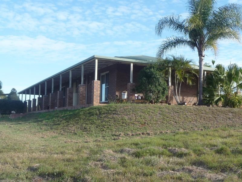 33 STANTONS ROAD, North Isis QLD 4660