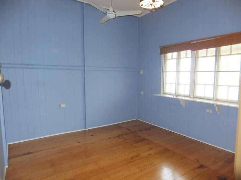 37 NELSON STREET, Childers QLD 4660