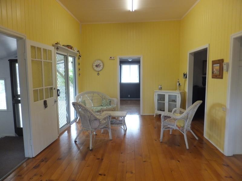 37 NELSON STREET, Childers QLD 4660