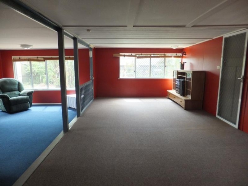 37 NELSON STREET, Childers QLD 4660