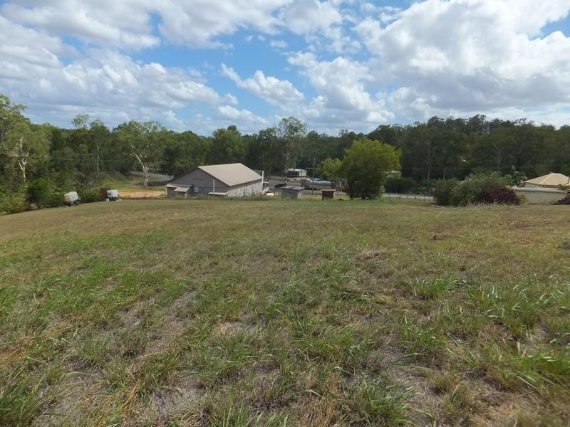 7 BODALLA STREET, Apple Tree Creek QLD 4660