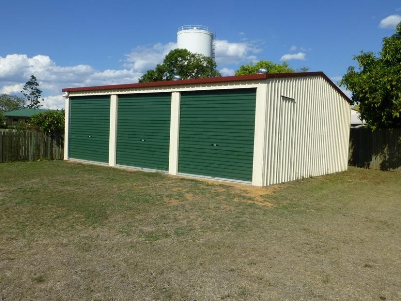 11 HORTON STREET, Biggenden QLD 4621
