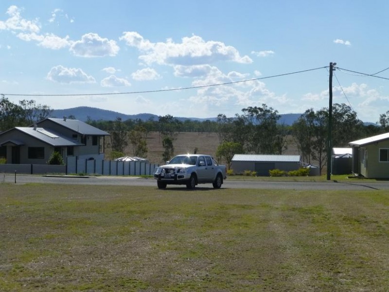 11 HORTON STREET, Biggenden QLD 4621