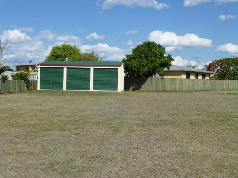 11 HORTON STREET, Biggenden QLD 4621